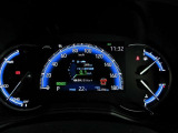 運転に役立つ情報を分かりやすく表示するマルチインフォメーションディスプレイを中央に配したとても見やすいメーター