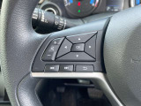 ステアリングスイッチも付いておりますので、運転中でも音量の変更など可能です。