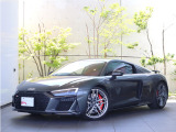 アウディ R8 V10 パフォーマンス 5.2 FSI クワトロ 4WD
