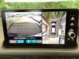バックモニター付きで、車庫入れやバック時の後方確認をサポート。