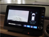 ◆リアワイドカメラシステム◆3種類の表示で後方確認をサポート♪セレクトレバーを「R」の位置に入れるとカメラ画像に切り替え。ノーマルビューでは従来のリアカメラと同様の標準的なビューで表示します!