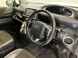 見通しのよいすっきりとした視界で、誰でも運転しやすいです。運転のしやすさは疲れにくさにも繋がりますよ♪