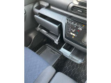 収納もバッチリ!小物が散乱しがちな車内もスッキリさせる事ができますね♪