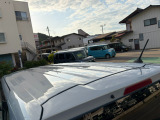 中古車という商品の特性ルーフには子キズや塗装しみ細かな凹み等があります