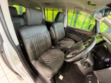 運転席シート廻りは使用感も少なく、良好な状態となっています。丁寧に使われていたことがよくわかりますね。