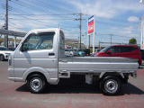 ★車はユーカーズ東松山で買っても、お近くの日産で保証が受けられます!!