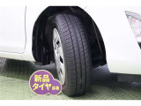 タイヤサイズ 175/65R15。 タイヤ4本【新品】に交換してあります。