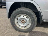 自動車保険もお任せください♪保険資格をもったスタッフがお客様ニーズに合わせてご提案させていただきます。もしもの時も、私たちが安心・丁寧・誠実にご対応させていただきます。