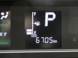 たとえばダイハツのお店にある、たくさんのスマアシ搭載車は、正常に作動する事をしっかり確認します。