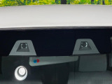 【スズキ セーフティサポート】走行中に前方の車両等を認識し、衝突しそうな時は警報とブレーキで衝突回避と被害軽減をアシスト。より安全にドライブをお楽しみいただけます。