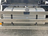 燃料タンクは300Lアルミ製です。