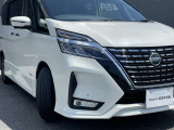 明るくスタイリッシュなLEDヘッドライト☆フォグランプも装備した迫力ある外観です♪