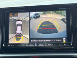 【パノラマモニター】専用のカメラにより、上から見下ろしたような視点で360度クルマの周囲を確認することができます☆死角部分も確認しやすく、狭い場所での切り返しや駐車もスムーズに行えます。