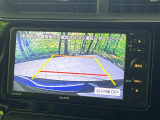 【バックカメラ】駐車時に後方がリアルタイム映像で確認できます。大型商業施設や立体駐車場での駐車時や、夜間のバック時に大活躍!運転スキルに関わらず、今や必須となった装備のひとつです!