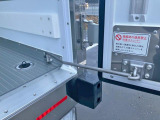 運転席側ストッパーの状態です。