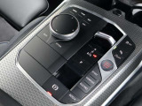 BMWライフをさらに素晴らしいものにするために、BMWカードもご用意しております。ご利用金額1,000円ごとに1ポイントたまります。BMW正規ディーラーでのご利用につきましてはポイントが2倍になります。