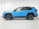 RAV4 2.0 アドベンチャー 4WD 