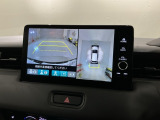 全方位モニターがついています! 車の周囲を360&deg;安全確認できるので、普段の駐車はもちろんの事、縦列駐車や幅寄せの際にも活躍してくれますよ。