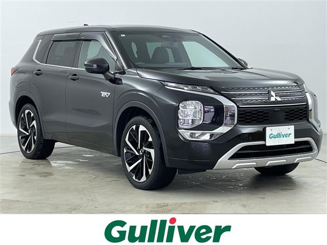 アウトランダー PHEV 2.4 P 4WD 本革シート