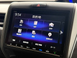 インテリアに馴染む純正ナビがついております。Honda自慢のインターナビは渋滞情報だけでなく天気情報、災害情報、安否情報など多彩な情報をご提供するHonda独自の「通信型ナビ」となっております。