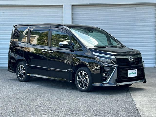 ヴォクシー 2.0 ZS 煌III 修復歴無し