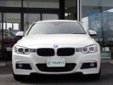 BMW在庫保有台数常時100台以上!ご来店の際はBMW本店(厚木市下荻野140-1)にご来店ください!弊社自慢の全天候型ショールーム!BMW在庫保有台数常時100台以上ございます!