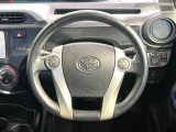 【純正革巻きステアリング】上質な革を使用することで、手にしっかり馴染みとても運転しやすいハンドルです♪