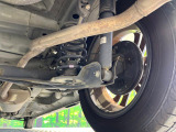 お車を安心してお乗りいただく為には、足回りの定期点検が欠かせません。サービスサポート(有償保証)では無料点検もご提供しており、安心のカーライフをお過ごしいただけるサポート体制が整っています。