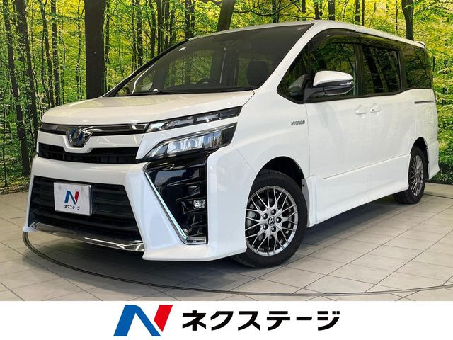 トヨタ ヴォクシー 