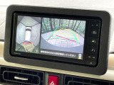 【パノラマモニター】専用のカメラにより、上から見下ろしたような視点で360度クルマの周囲を確認することができます☆死角部分も確認しやすく、狭い場所での切り返しや駐車もスムーズに行えます。