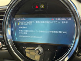 ●Apple Car Play:スマホとの有線接続で、ナビ・オーディオ再生などスマホのアプリ機能が画面でも使える便利機能です!