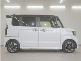 N-BOXカスタム G L ターボ ホンダセンシング 4WD 