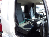 乗車定員は2名です。