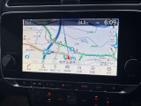 多機能ナビゲーションがあなたをしっかり目的地までサポートします。スマホのナビとは自車位置精度が違います。純正ナビなら保証も対象で安心です。