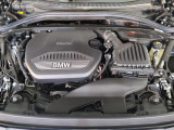 安心のBMW認定中古車は100項目の箇所を徹底的にチェック致します。機械的な箇所や電気系、コンピューターなどをご納車前に点検し、交換基準に達した部品は全て新品に修理返品した後にご納車致します。