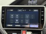 嬉しい装備です♪フルセグTV・DVD再生・Bluetoothオーディオに対応しています!!