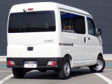 オリックス認定中古車は厳選した上質な車輌のみをお届け致します。全車にプロの職人による徹底した内外装の清掃、磨き上げ処理を施しております。