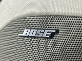 【BDSEサウンドシステム】メーカーオプションの高品位サウンドシステムを搭載。専用のチューニングが施された大小様々なスピーカーから良質なサウンドが奏でられ、臨場感あふれる音響空間を演出します。