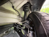 お車を安心してお乗りいただく為には、足回りの定期点検が欠かせません。サービスサポート(有償保証)では無料点検もご提供しており、安心のカーライフをお過ごしいただけるサポート体制が整っています。