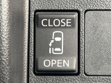 【パワースライドドア】スマートキーや運転席のスイッチでスライドドアの開閉が可能♪電動だから力を入れてドアを開ける必要が無く、小さいお子様でも、重い荷物を持っている時もラクに開け閉めできます♪