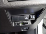 ETC車載器付きです。高速道路の料金所もスムーズに通過できます。