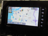 フルセグテレビ・CD・DVDもお楽しみいただけるトヨタ純正ナビゲーション(NSZT-Y68T)付きです。