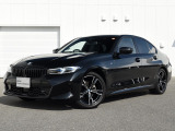 ブラックで統一されたBMW 3シリーズセダン 入庫致しました!