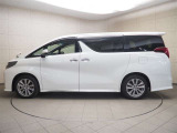 (*&acute;▽`*)今みているこの車両にボディーコーティングはいかがでしょう。納車後のお手入れ簡単水洗いです。
