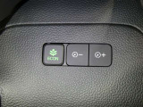 ネッツトヨタ静浜は&rdquo;キレイ&rdquo;にこだわっています。特設サービス工場で、新しく生まれ変わった車!内装・外装の徹底的な掃除、シートを外してニオイの元まで消臭・除菌、見えにくいエンジンルーム内もキレイ!