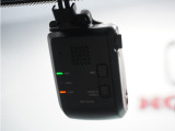 ◆ドライブレコーダー◆映像・音声などを記録する自動車用の装置です。 もしもの事故の際の記録はもちろん、旅行の際の思い出としてドライブの映像を楽しむことができます。