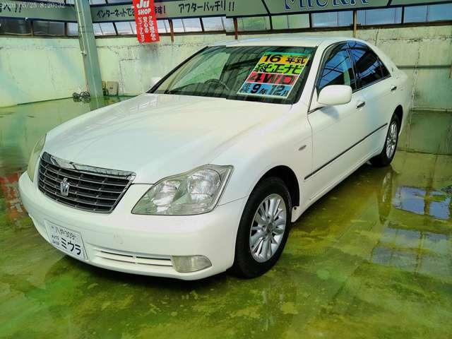 クラウン 3.0 ロイヤルサルーン i-Four 4WD 