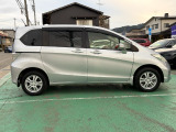 スライドドア付き!乗り降りが楽々になりますよ♪
