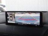 360&deg;ビューモニターを搭載しています。コーナーセンサーと合せてお使いいただくことで、安全、安心にお車の取り回しを行っていただけます。