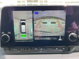 アラウンドビューモニターは車の全周囲をカメラで映しだして障害物や人を確認、周りの状況を確認しながら安全に駐車できる便利な装備になります。